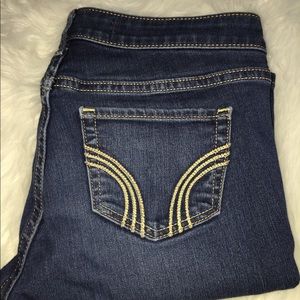 Hollister dark wash skinny jeans